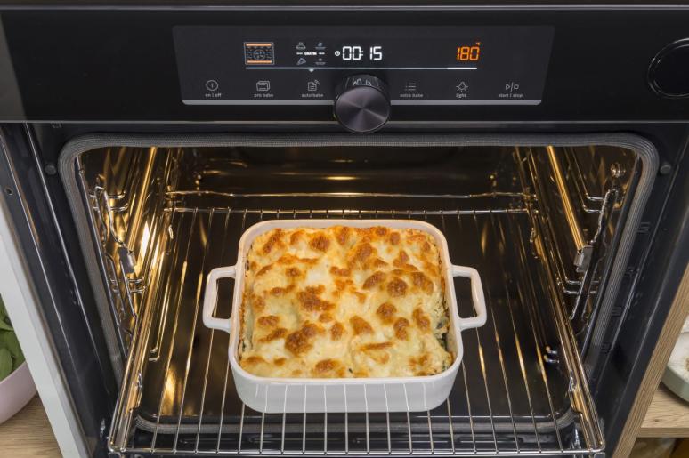 GORENJE ugradbena pećnica BOS6737E06B - Slika 11